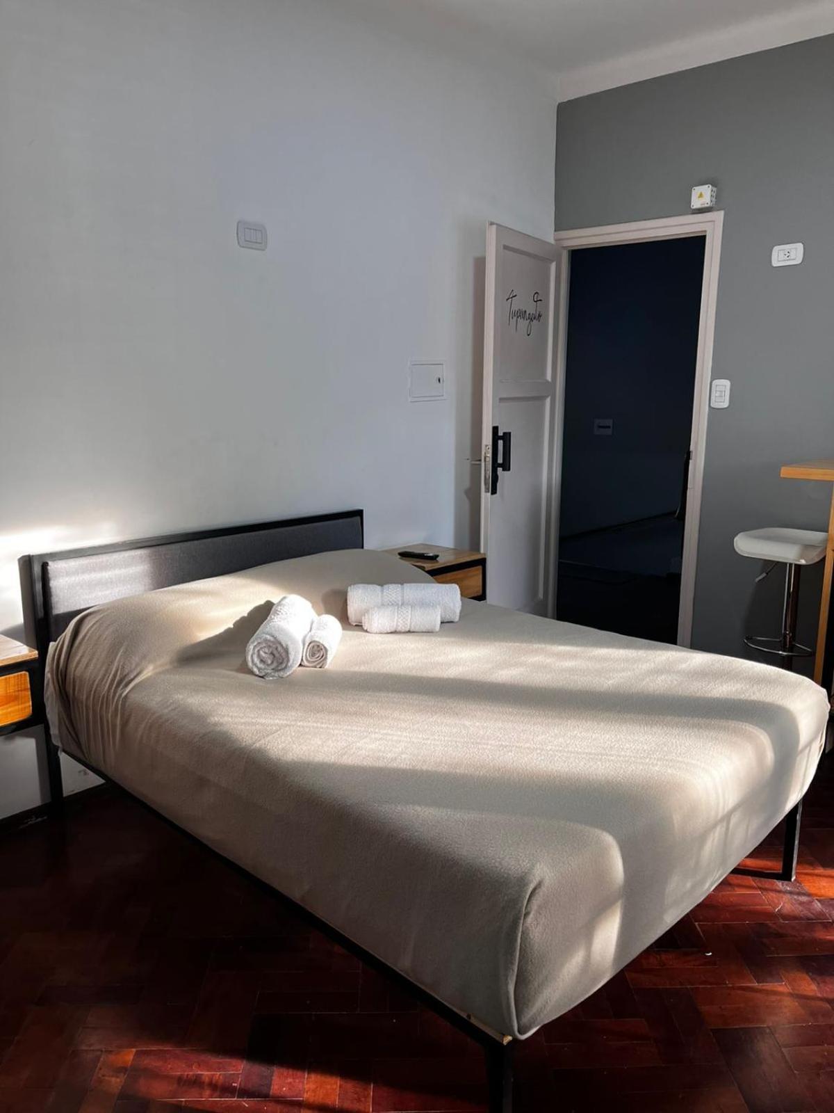 Sin Fin Hostel Mendoza Ngoại thất bức ảnh